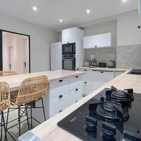 Belle Maison De Charme A *